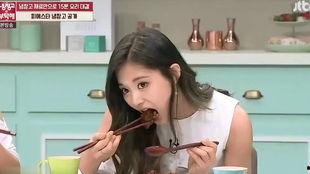 子瑜姐姐吃瓜,一场甜蜜的“吃瓜”盛宴